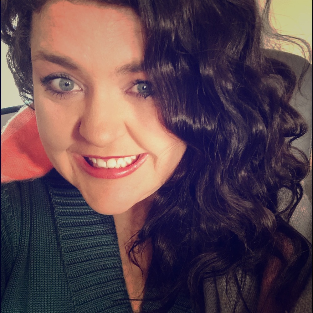 Meet your posher!